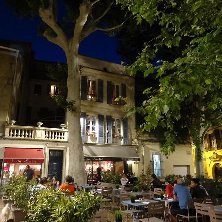 Aux Demoiselles D'Avignon Exterior foto